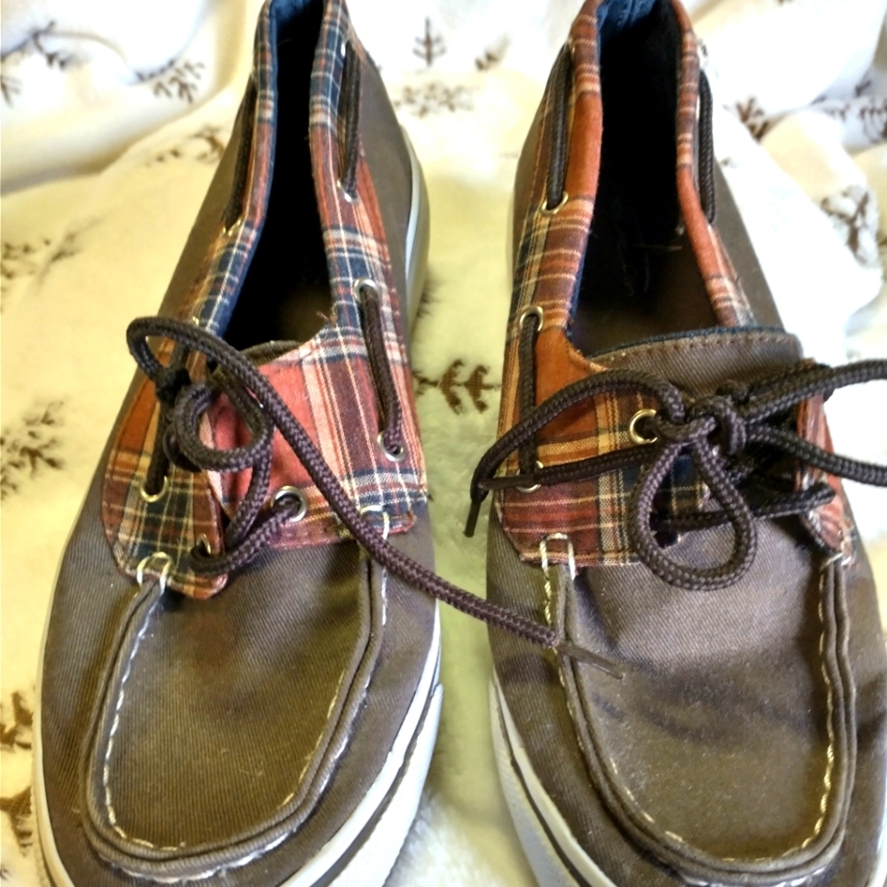 Bluefin Dock Shoes! Size 7!